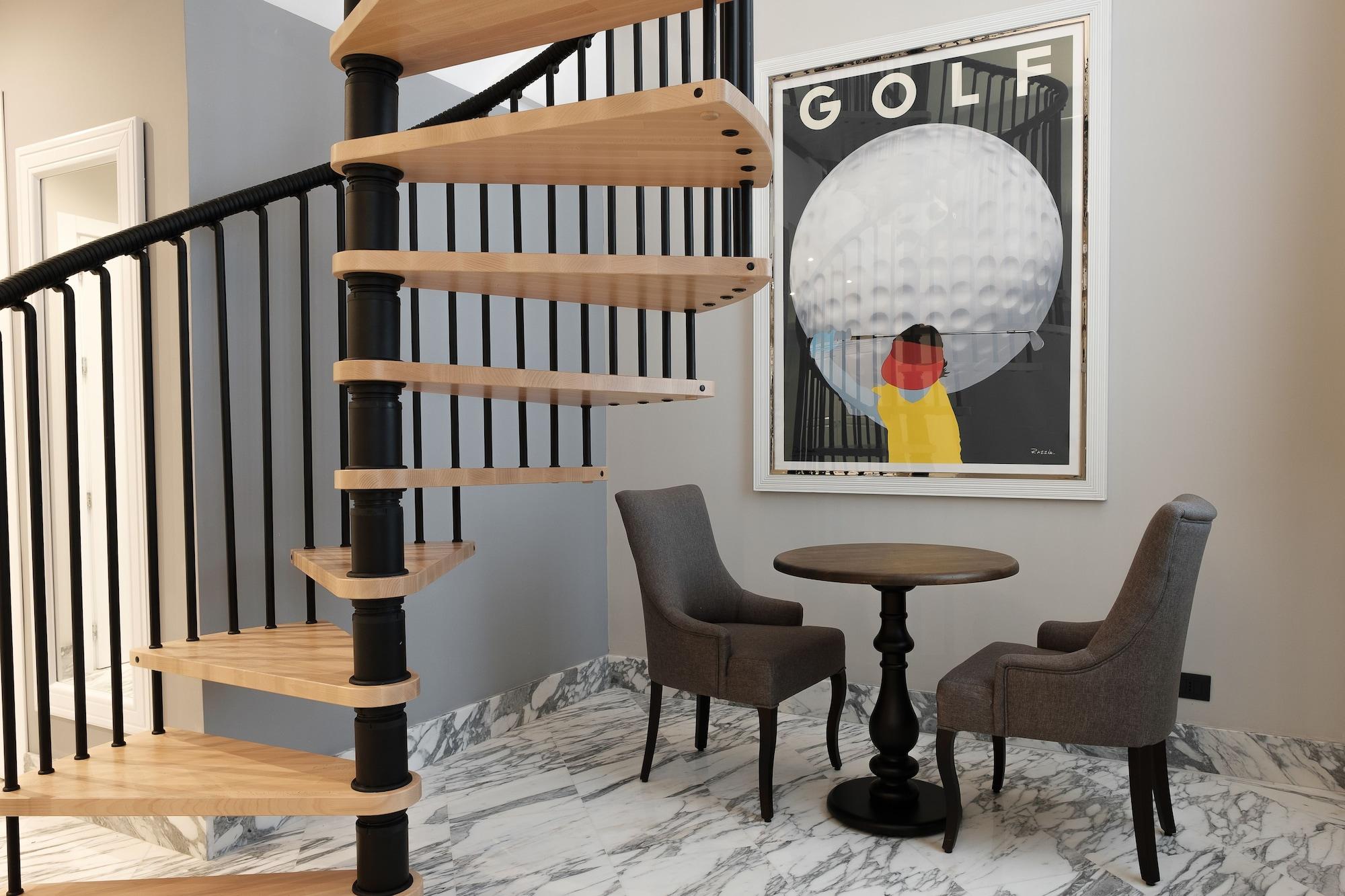 Hotel De 4*